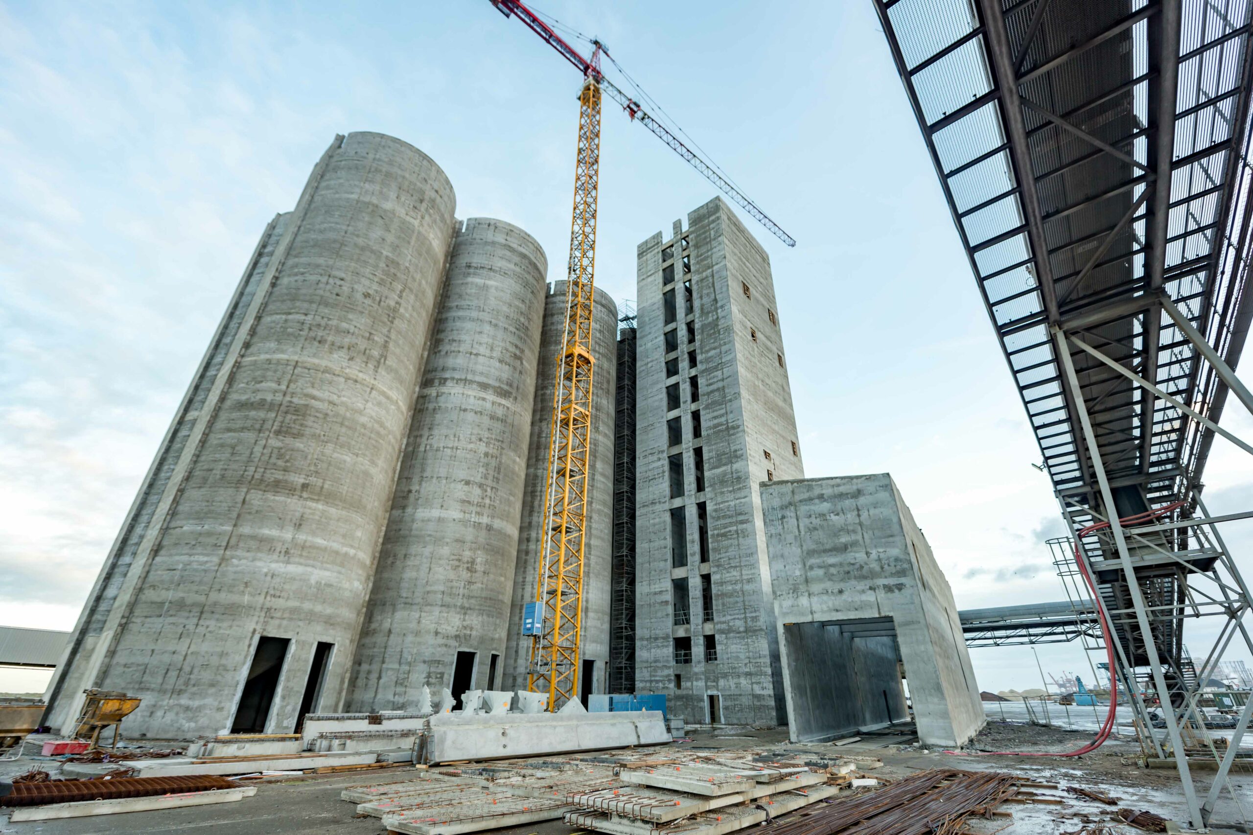 You are currently viewing Silo Construction & Engineering installe son hub africain à Abidjan